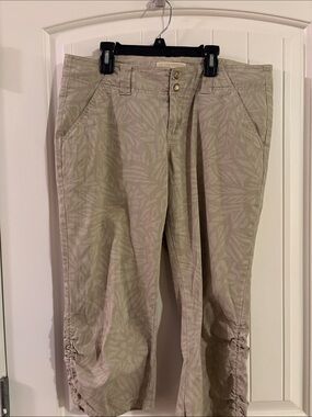 Michael Kors Beige Floral-Print Capris